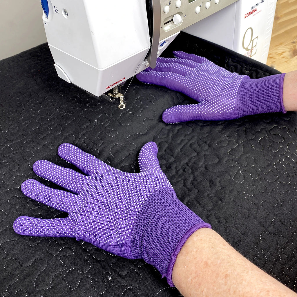 The Gypsy Quilter® Hold Steady Machine Gloves One Size